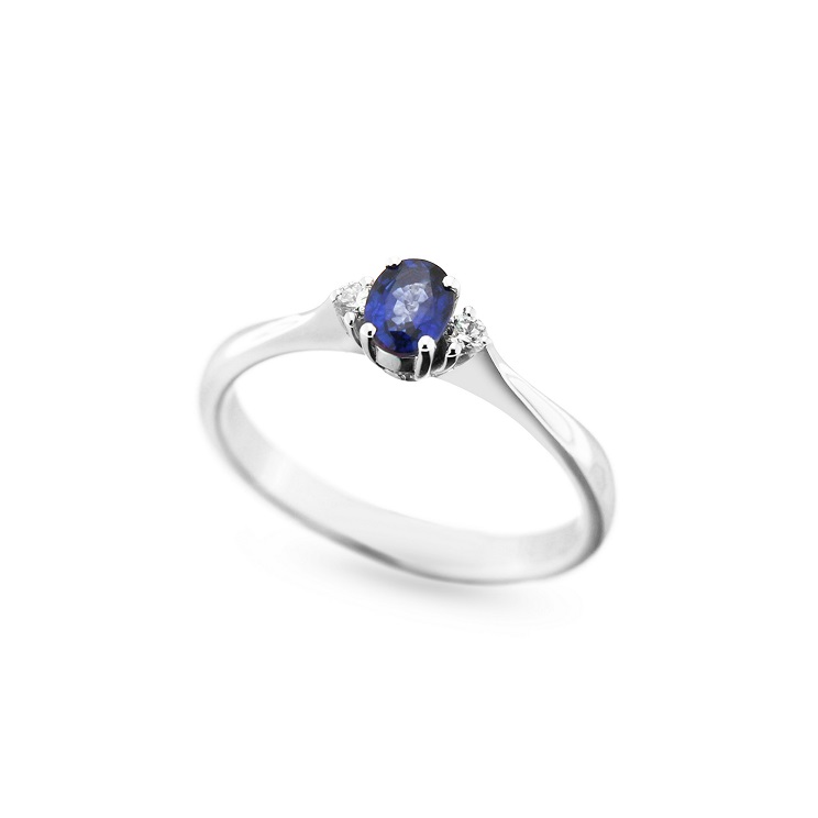 Inel din aur 18K cu safir 0,33 ct. si diamante 0,06 ct., model Orsini 2849G-Z4X5 Inel din aur 18K cu safir 0,33 ct. si diamante 0,06 ct., model Orsini 2849G-Z4X5