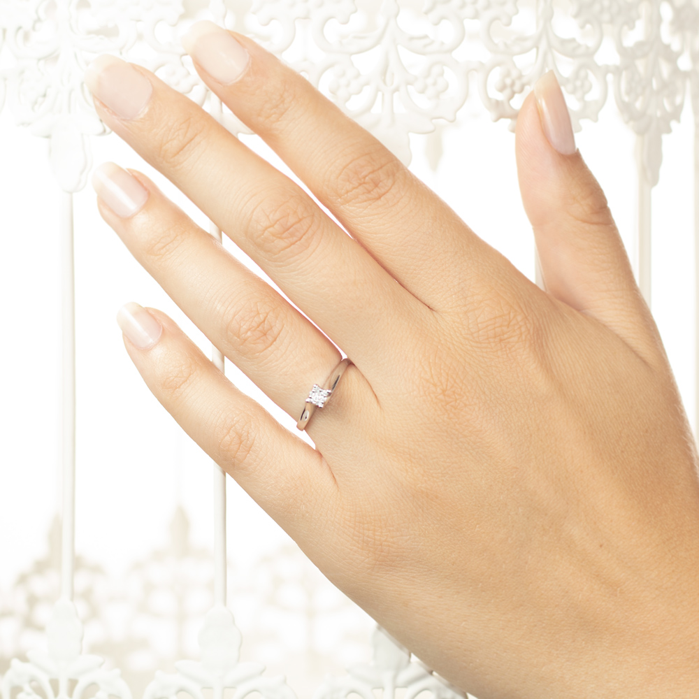 Inel de logodna din aur 18K cu diamante 0,07 ct., model Orsini 2695G Inel de logodna din aur 18K cu diamante 0,07 ct., model Orsini 2695G