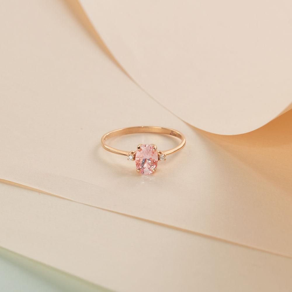 Inel de logodna din aur 18K cu morganit 0,50 ct. si diamante 0,02 ct., model Orsini 2756G-M5X7 Inel de logodna din aur 18K cu morganit 0,50 ct. si diamante 0,02 ct., model Orsini 2756G-M5X7