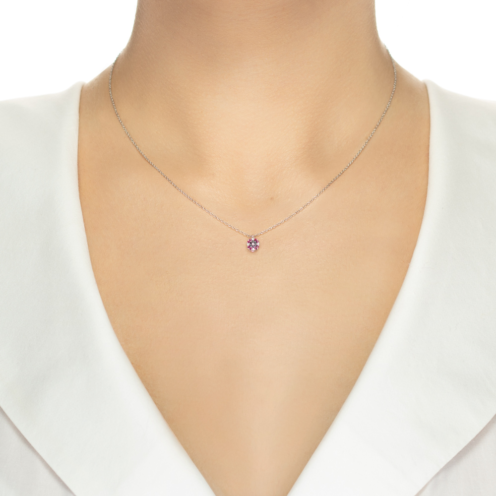 Lantisor din aur 18K cu pandantiv cu rubine 0,06 ct. si diamante 0,09 ct., model Orsini Romania Special CI1718-B Lantisor din aur 18K cu pandantiv cu rubine 0,06 ct. si diamante 0,09 ct., model Orsini Romania Special CI1718-B